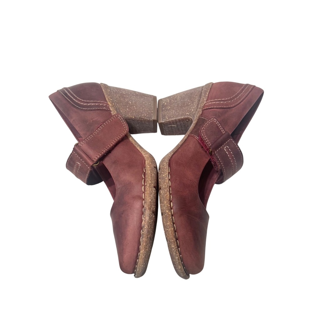 Clarks Artisan Carleta Prato Mary Jane Heels 6.5 Burgundy Leather View 2